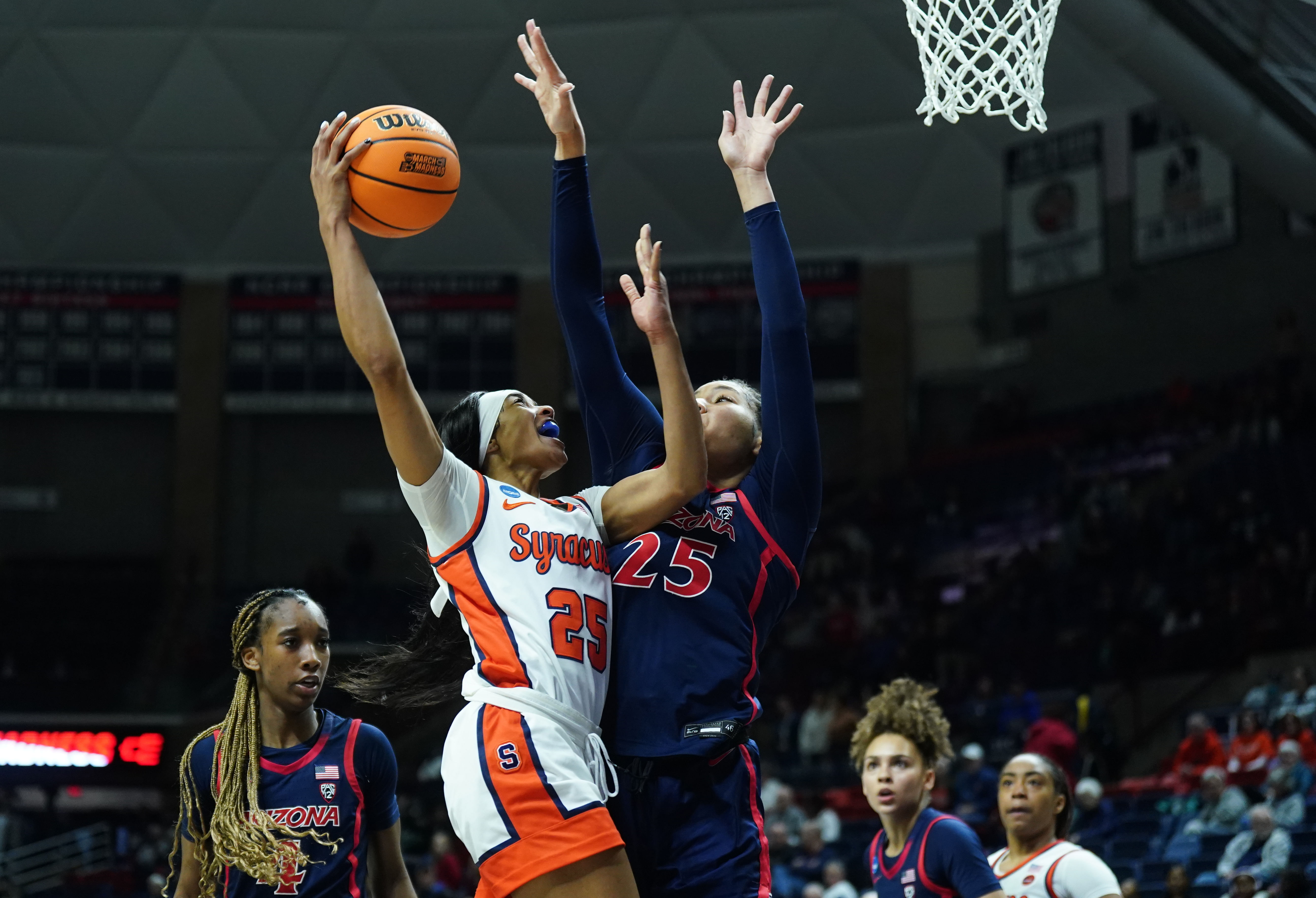 Breya Cunningham, here skying to block a shot, is a significant addition to Texas's roster via the transfer portal. (Photo Credit: IMAGN)